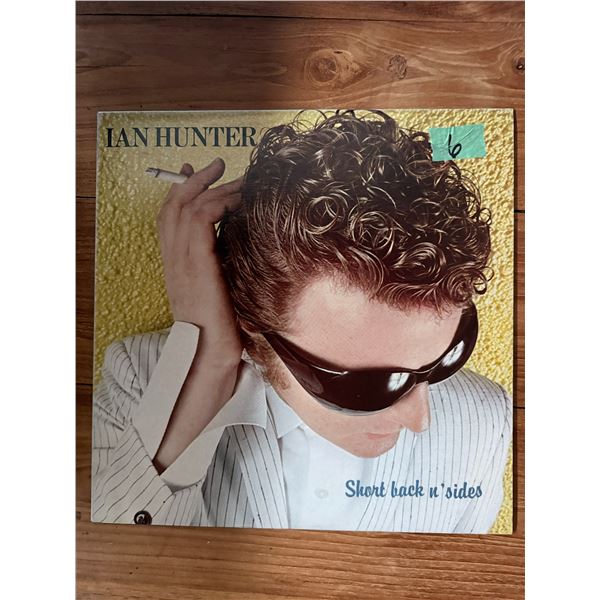 IAN HUNTER SHORT BACK N' SIDES VINYL RECORD