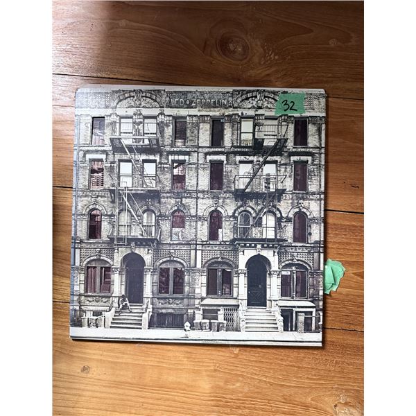LED ZEPPELIN PHYSICAL GRAFFITI VINYL RECORD