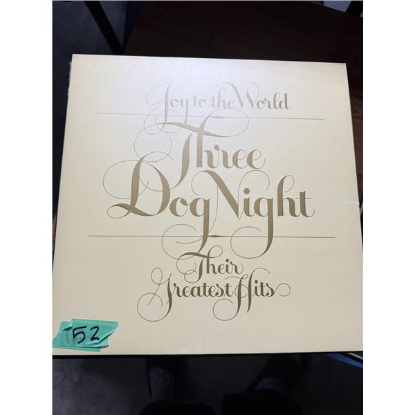 THREE DOG NIGHT JOY TO THE WORLD: THEIR GREATEST HITS VINYL RECORD