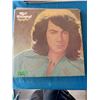 Image 1 : NEIL DIAMOND RAINBOW VINYL RECORD
