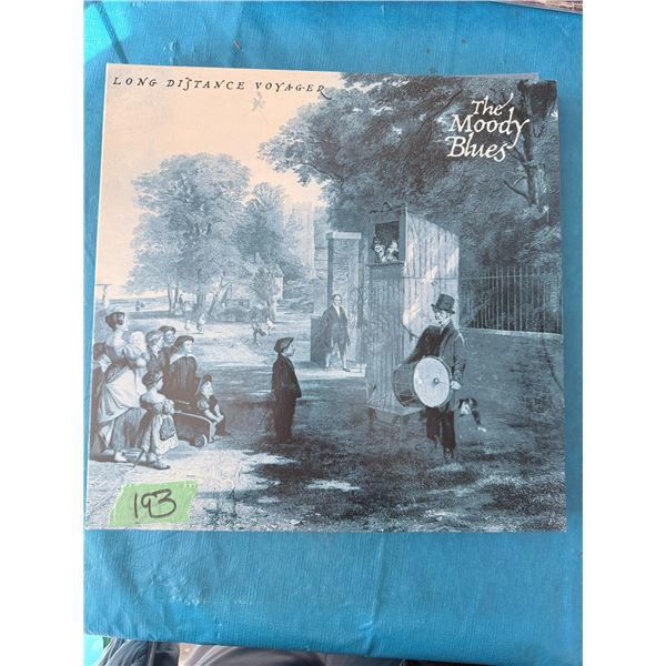 THE MOODY BLUES LONG DISTANCE VOYAGER VINYL RECORD