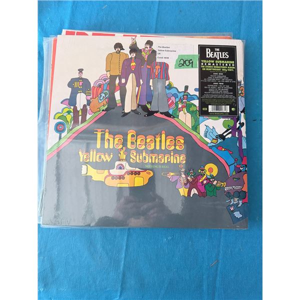 THE BEATLES YELLOW SUBMARINE VINYL RECORD FACTORY SEALED