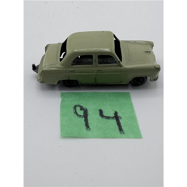 LESNEY/MATCHBOX NO. 30 FORD PREFECT
