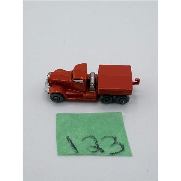 LESNEY/MATCHBOX NO. 15A DIAMOND T PRIME MOVER