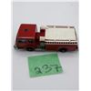 Image 3 : LESNEY/MATCHBOX NO. 29 FIRE PUMPER TRUCK DIECAST