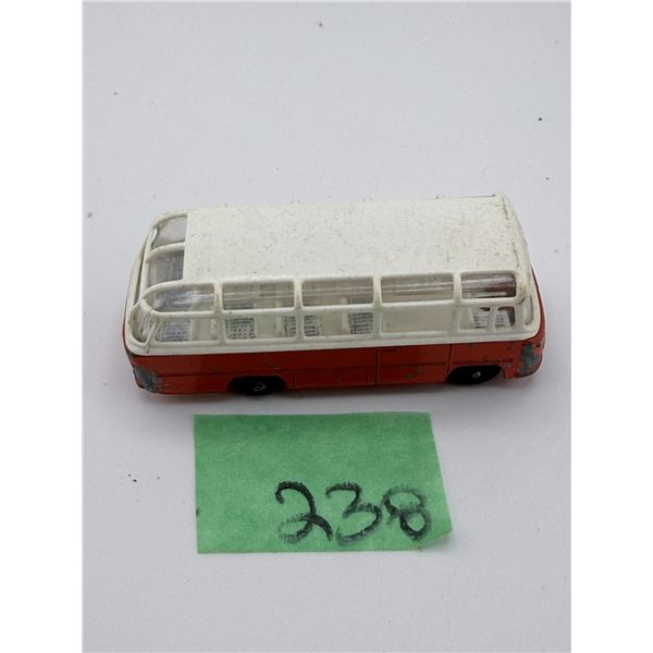 LESNEY/MATCHBOX NO. 68 MERCEDES COACH DIECAST