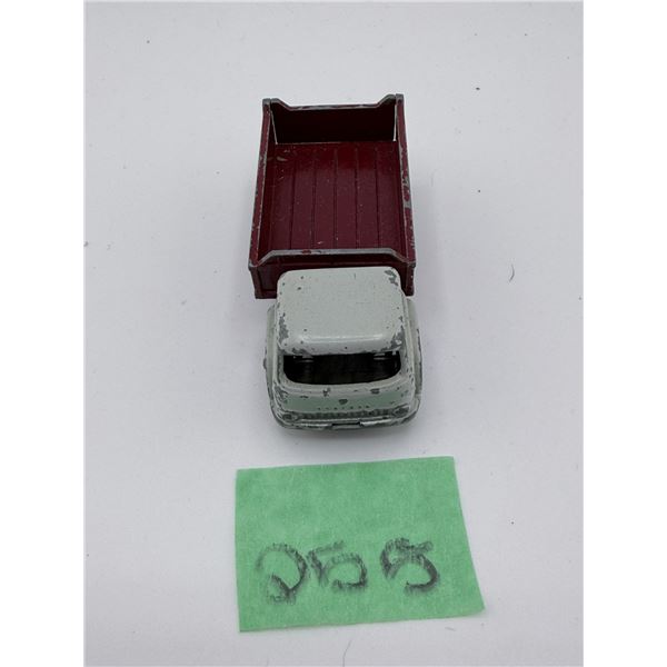 LESNEY/MATCHBOX NO. 3B BEDFORD 7½ TON TIPPER TRUCK DIECAST