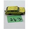 Image 5 : LESNEY/MATCHBOX NO. 38 VAUXHALL VICTOR ESTATE CAR DIECAST