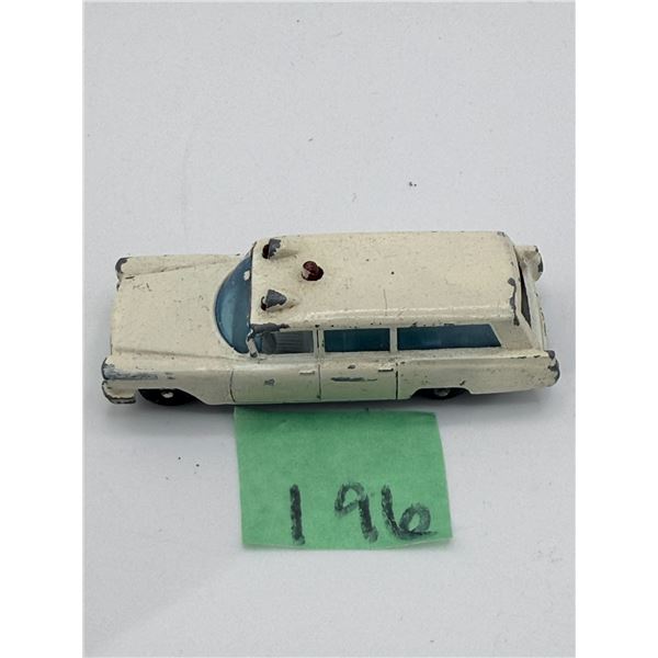 LESNEY/MATCHBOX NO. 54 S&S CADILLAC AMBULANCE DIECAST