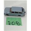 Image 3 : LESNEY/MATCHBOX NO. 64 VAUXHALL VICTOR ESTATE CAR DIECAST