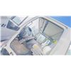 Image 14 : 2004 Hino FE truck 5-TON (Exterior color: White · Interior color: Black)