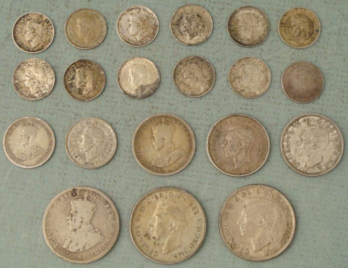 Large Lot 20 Old Australian Silver Coins 1912 1951 Image 1 Large Lot 20 Old Australian Silver Coins 1912 1951